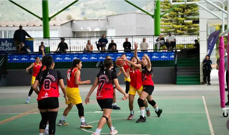 Baloncesto y voleibol prejuvenil Juegos Intercolegiados 2025